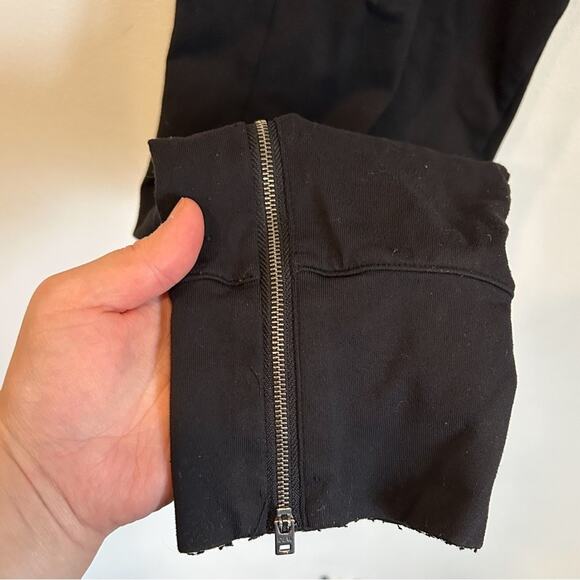 Athleta Metro Street Joggers Black Size M - Picture 8 of 11